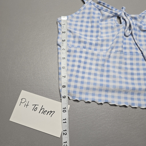 weekend edition blue and white checkered crop top women's size medium - Picture 4 of 9